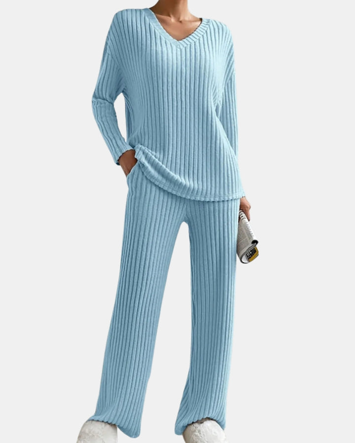 Solira | Ribbed Knit Lounge Set with V Neck