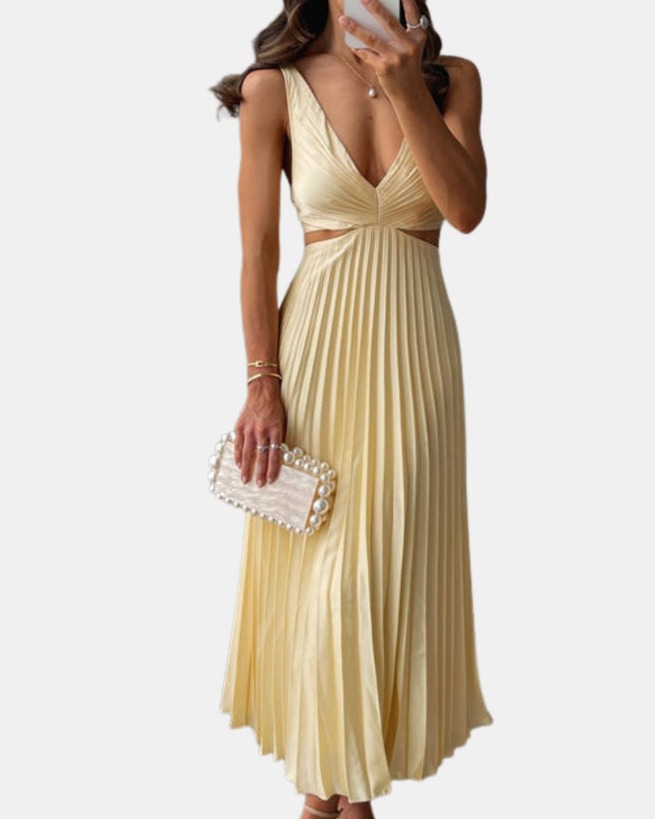 Talyvendra | Wedding Guest Pleated Cutout Midi Dress