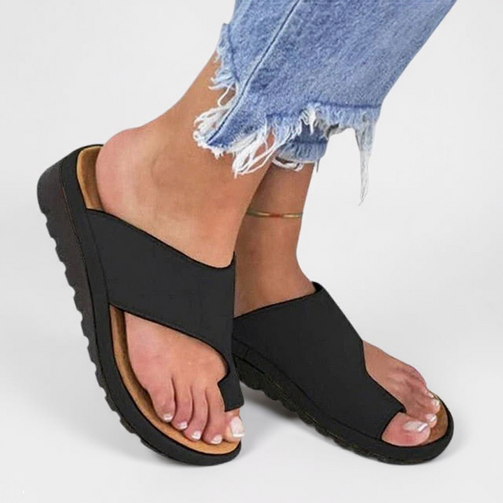 Undine | Casual Thong Sandals with Wide Strap