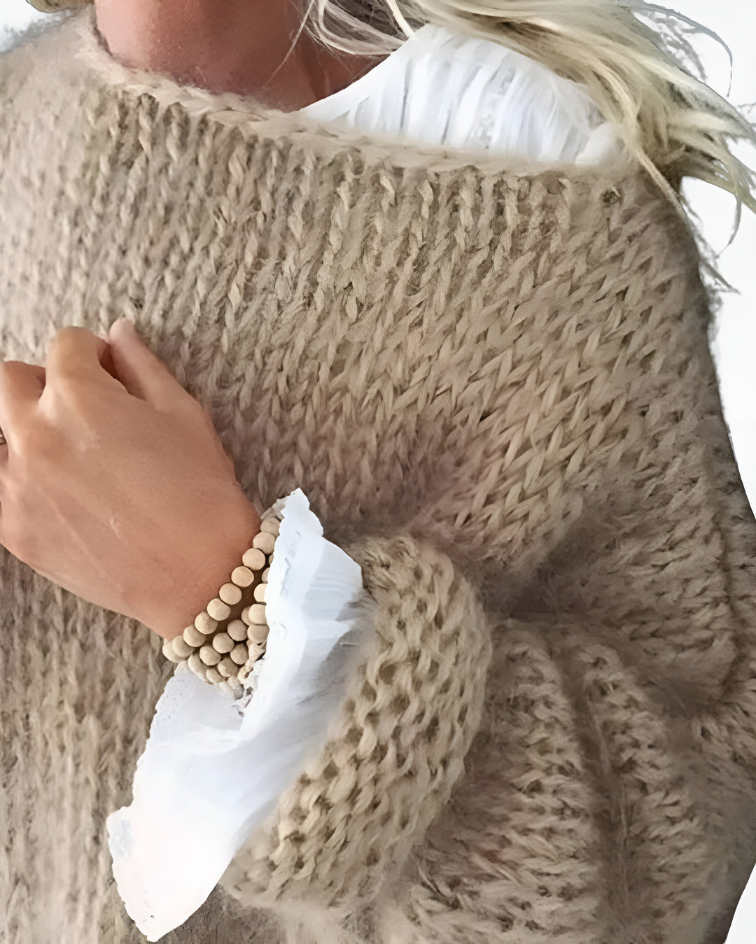 Velora | Relaxed Knit Sweater with Boat Neck