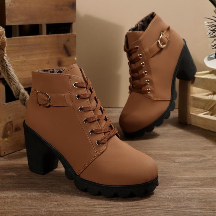 Violeta | Lace-Up Ankle Boots with Block Heel