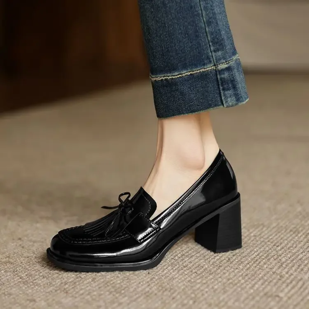 Vivienne | Tassel Loafer Pump