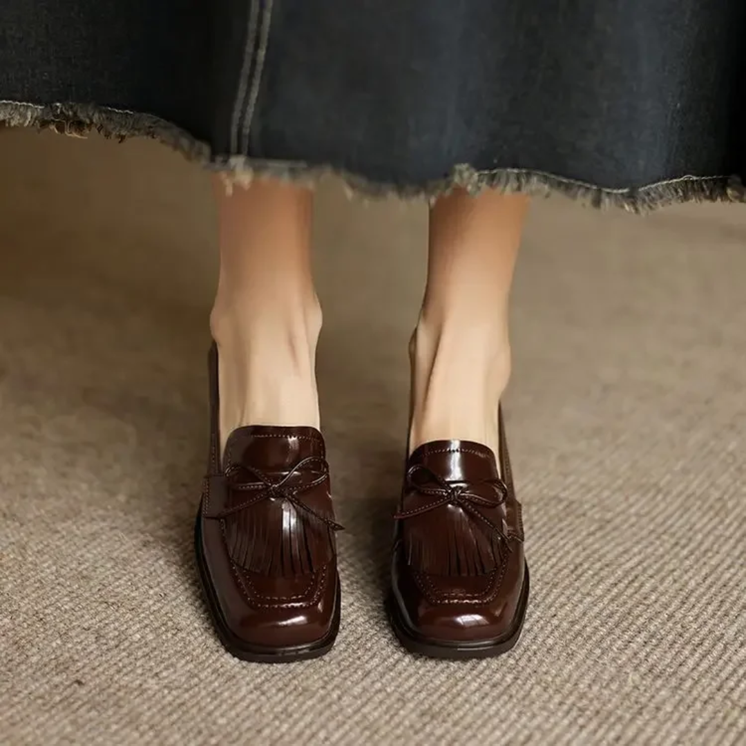 Vivienne | Tassel Loafer Pump