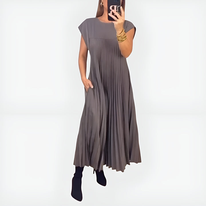 Xavrina | Chic Pleated Midi Dress with Cap Sleeves