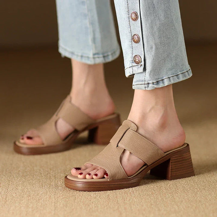 Yarina | Minimalist Slide Sandals with Wide Strap