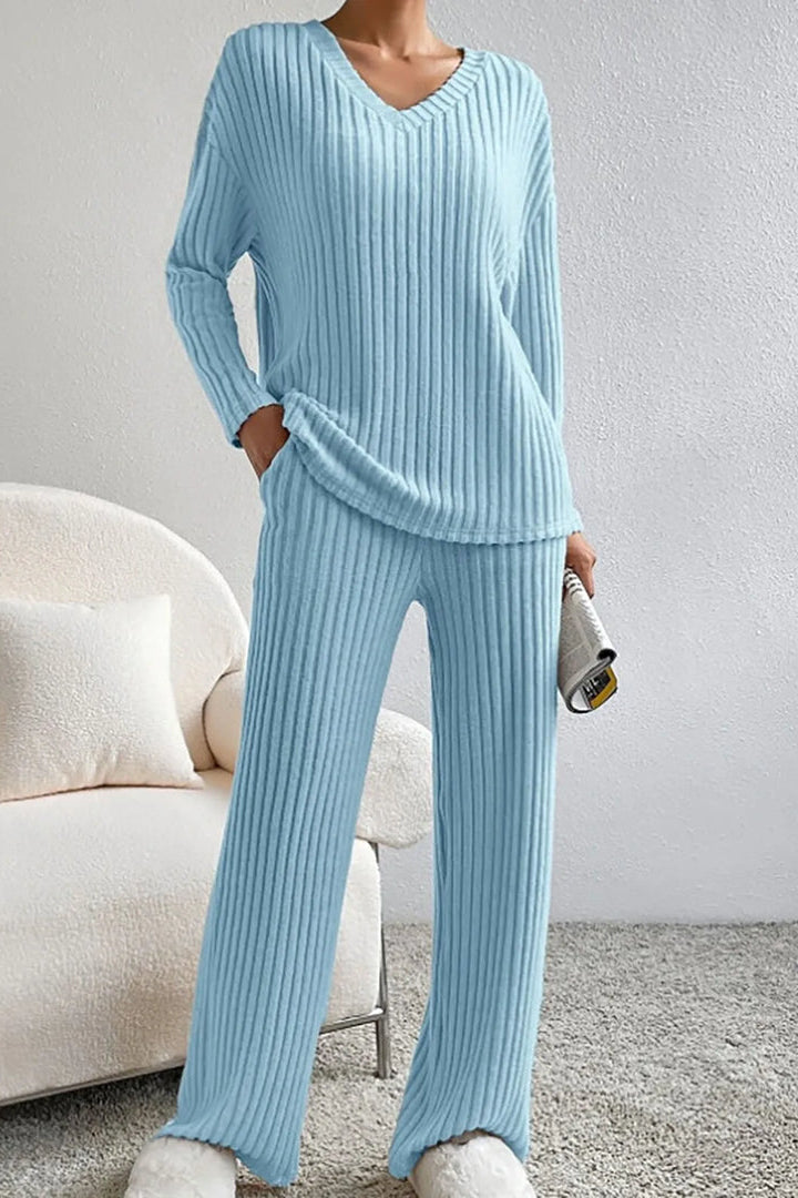 Yasmin | Ribbed Knit Set with V Neck Sweater
