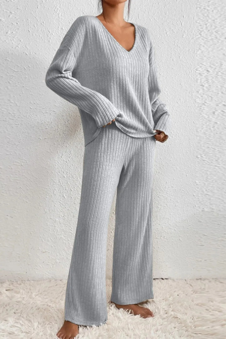 Yasmin | Ribbed Knit Set with V Neck Sweater